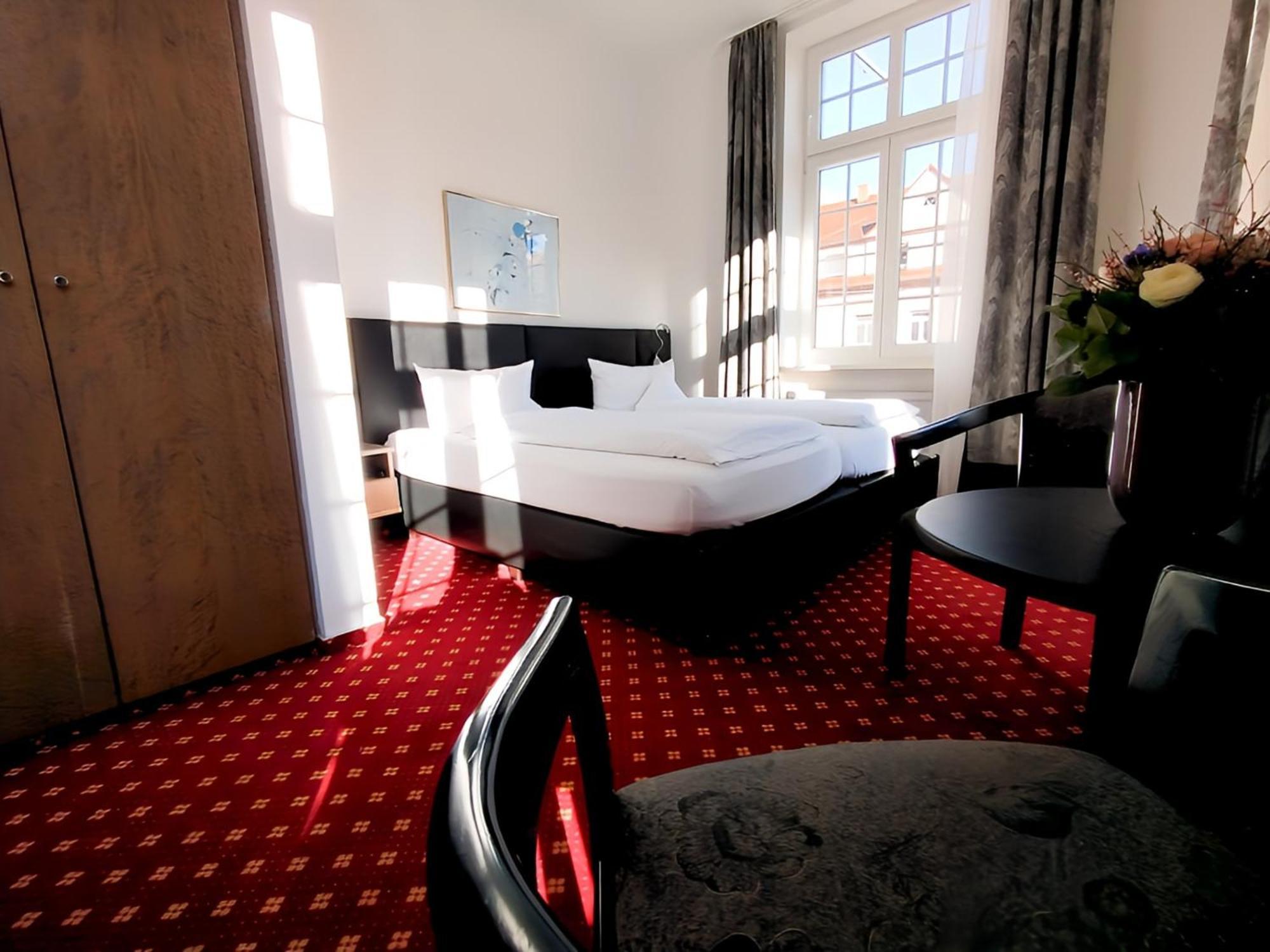 Hotel Schwert Rastatt Exterior photo